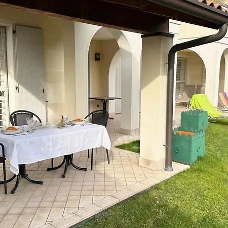 Bea's House, Restyling 2026 With Private Garden And Shared Pool Desenzanoloft Official Partner Homes & By Marriott Bonvoy شقة سيرمِيوني