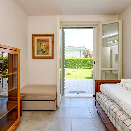 Desenzanoloft Official Partner Marriott Homes & - Bea House, With Private Garden And Share Pool *